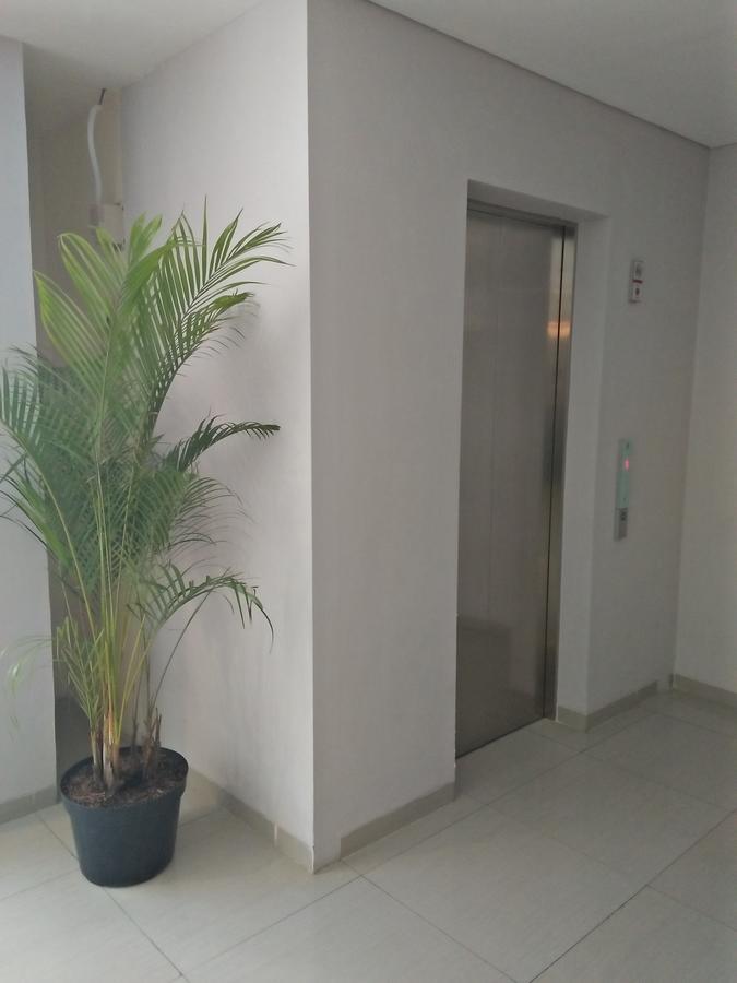 Kitara Hotel Джакарта Екстериор снимка